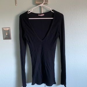 Black thermal long sleeve V neck